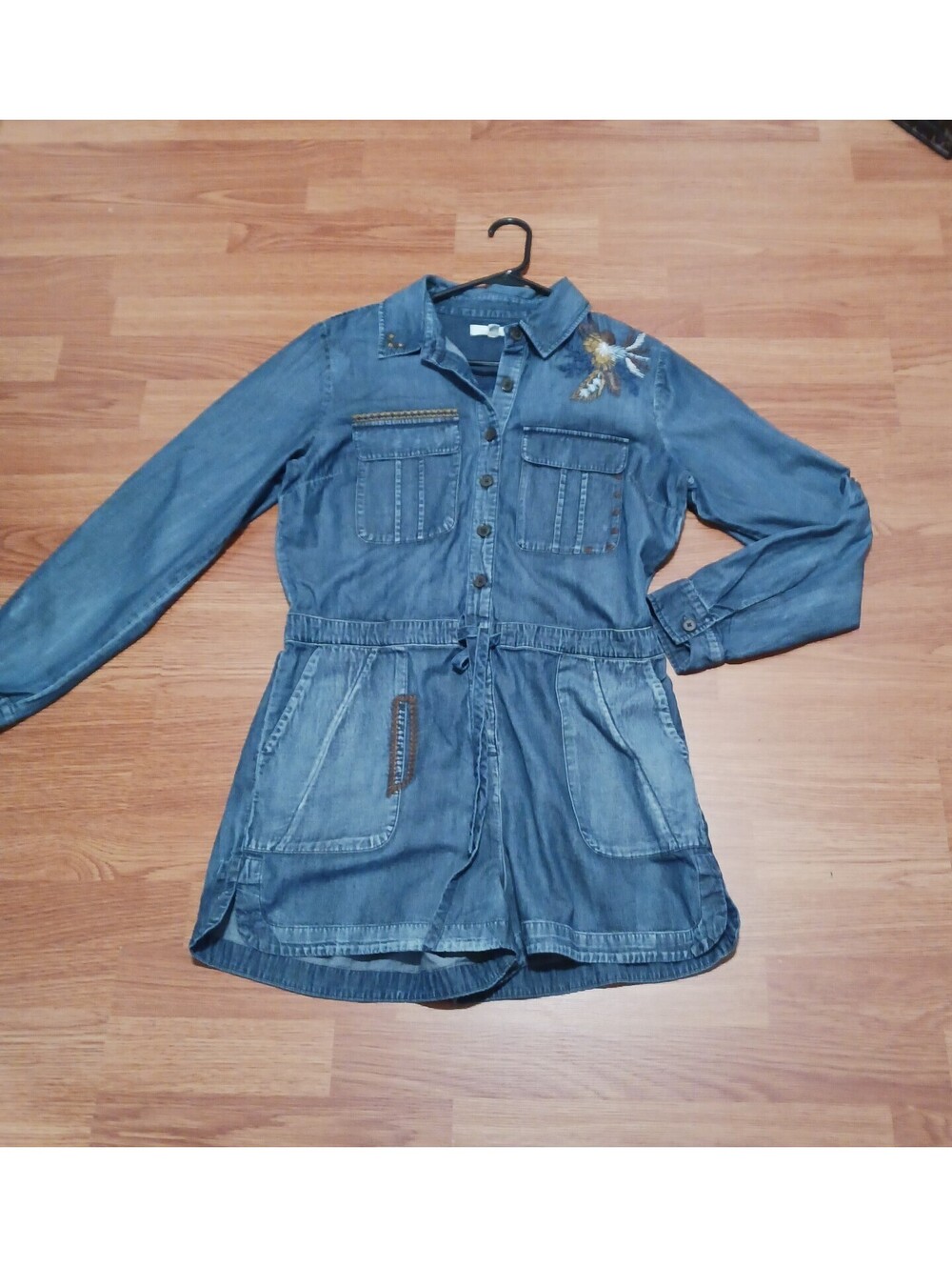 Long Sleeves  Women's  Denim Jumper Shorts  Size  Small
